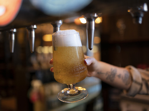 Un cas de cancer sur 25 est lié à l'alcool, selon une étude