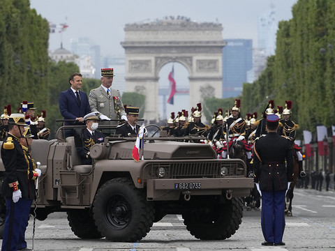 Dernier défilé militaire du quinquennat Macron pour le 14 Juillet