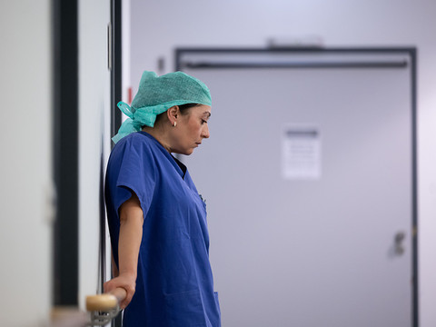 La vaccination des infirmiers doit être encouragée, mais pas forcée