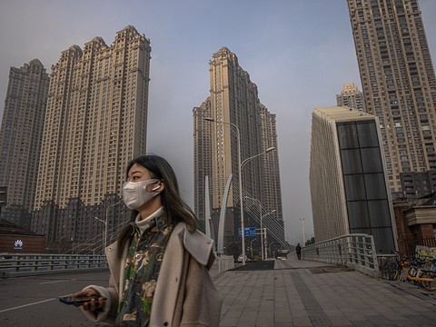 Origines du Covid: la Chine dénonce 