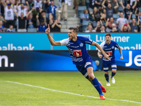 YB s'impose 4-3 à Lucerne au terme d'un match splendide