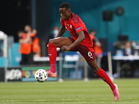 Covid-19: test positif pour Denis Zakaria