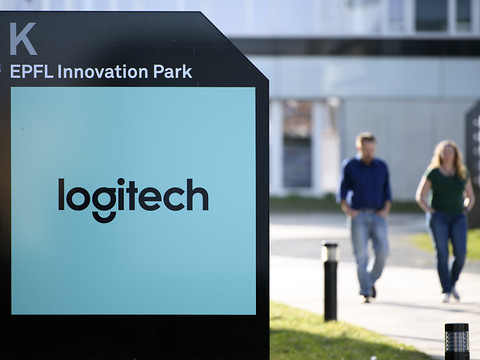 Logitech dépasse les attentes au premier trimestre