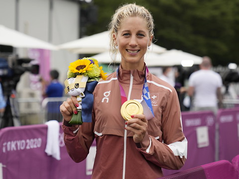 Jolanda Neff: 