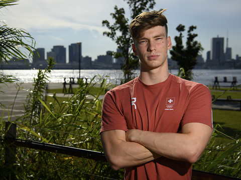 Mityukov passe en demi-finales du 100 m libre
