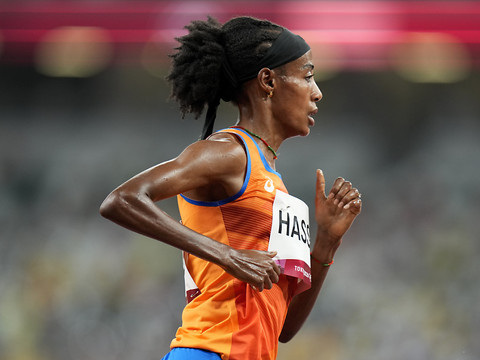 Sifan Hassan va bien tenter un insensé triplé