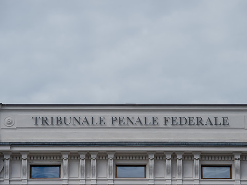 Un cadre du SECO et ses corrupteurs devant la justice
