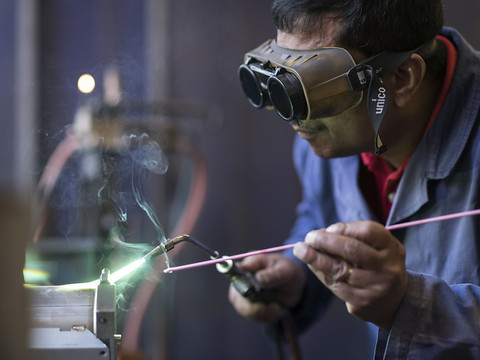 Pas de détente en vue pour les PME helvétiques (PMI Raiffeisen)