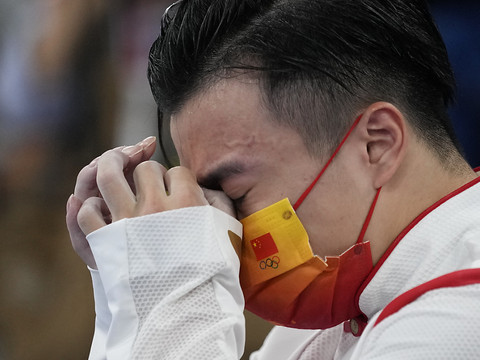 Liu Yang champion olympique aux anneaux