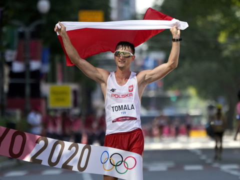 50 km marche: le Polonais Dawid Tomala dernier champion olympique