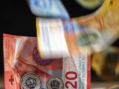 Déficit record de 17,4 milliards pour la Confédération