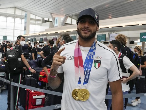 Le champion olympique du 100 m a mis fin à sa saison