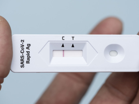 La Suisse compte 2097 nouveaux cas de coronavirus en 24 heures