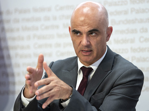 La Suisse va subir une quatrième vague de Covid-19, prévient Berset
