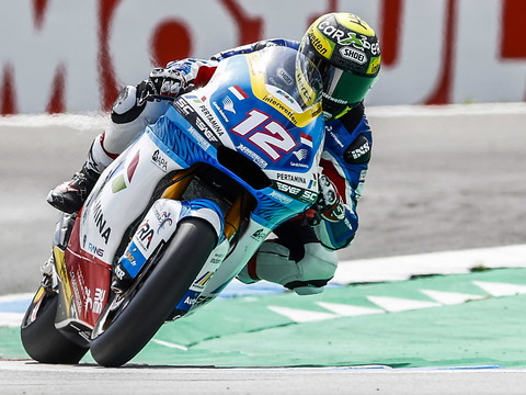Moto2: premier top 10 en qualifications cette saison pour Lüthi