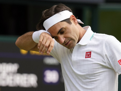 Roger Federer sur le flanc pendant  de longs mois