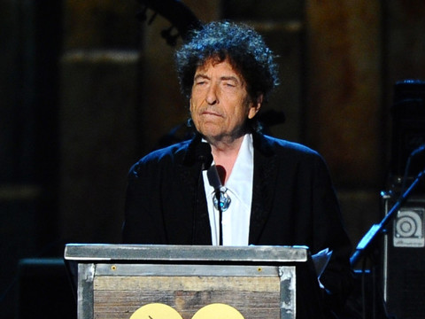 Bob Dylan poursuivi pour agression sexuelle présumée d'une mineure