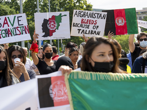 Manifestation devant le bâtiment de l'ONU à Genève