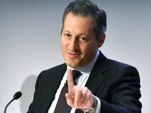 Pictet performe au premier semestre, Collardi quitte la banque