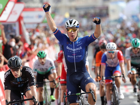 Vuelta: Jakobsen gagne la 8e étape