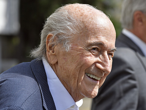 Blatter ne craint pas un procès, mais n'est pas 