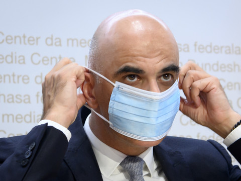 La Suisse compte 2763 nouveaux cas de coronavirus en 24 heures