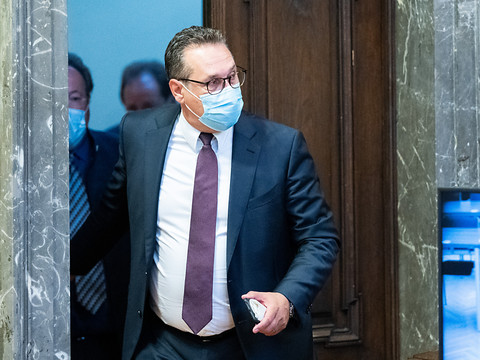 Corruption: prison avec sursis pour l'ancien chef de l'extrême droite autrichienne