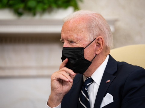 Biden accuse Pékin de cacher des données sur les origines du Covid