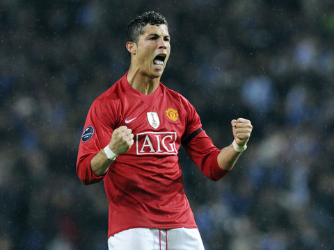 YB accueillera Manchester United le 14 septembre