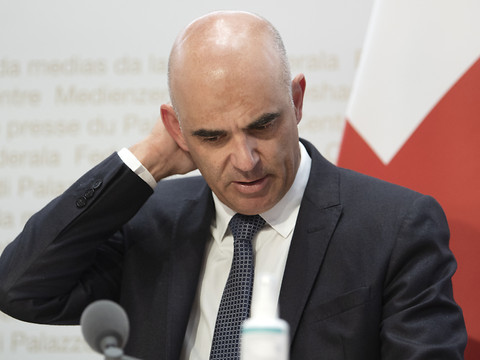Nouvelles restrictions envisagées pour les vacances d'automne