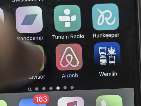 Airbnb a bloqué près de 250'000 réservations en France