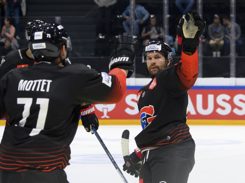 Le retour de Fribourg, Lausanne muet