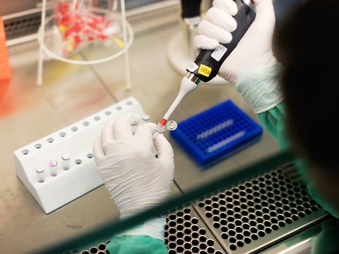 Tests erronés: le médecin cantonal avait ordonné des inspections