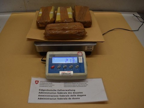 Saisie de 6,3 kg d'héroïne dans une voiture à la douane d'Oberriet
