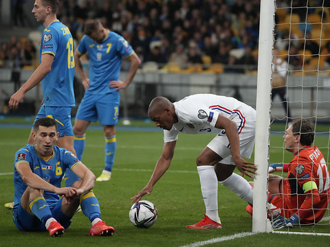 Encore un nul pour la France en qualification