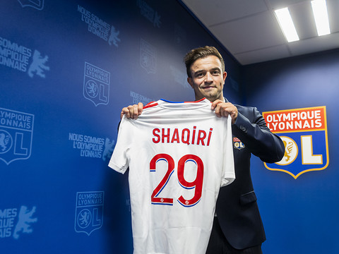Lyon avec Shaqiri contre Strasbourg
