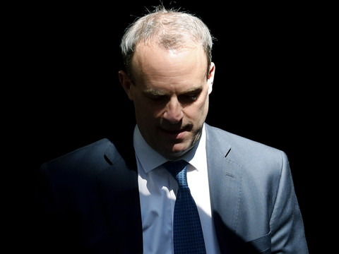 Johnson remercie son chef de la diplomatie après la crise afghane