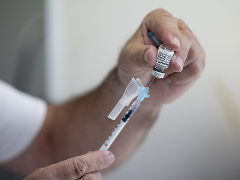 Suisse: le rythme de vaccination a augmenté de 17%