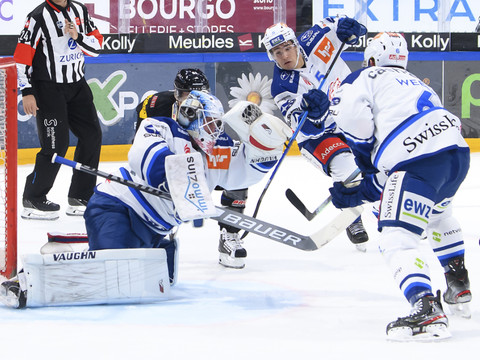 Fribourg brille contre Zurich, Bienne trébuche