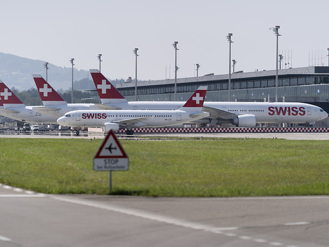 Swiss menace le personnel non-vacciné de licenciement
