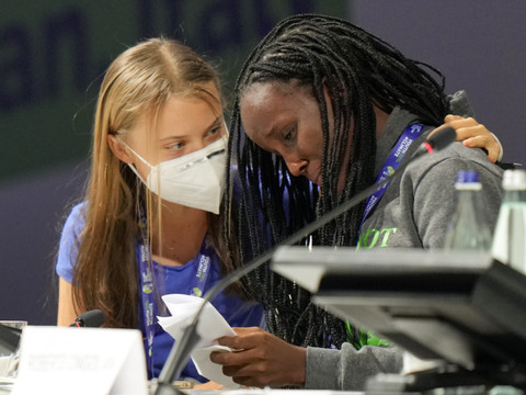 Les jeunes défilent pour le climat à Milan, derrière Greta Thunberg