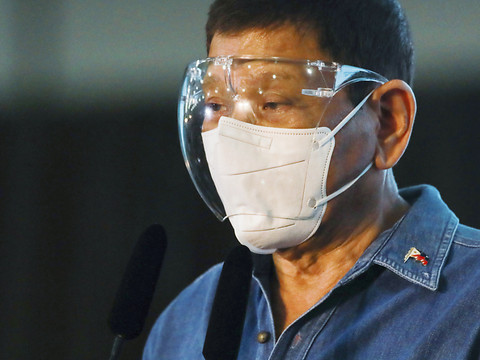 Duterte annonce son retrait de la vie politique