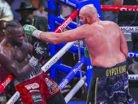 Tyson Fury gagne encore