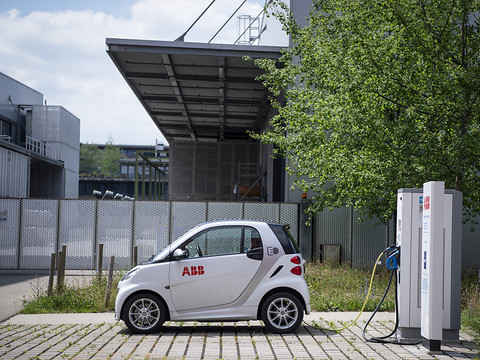 ABB collabore à un projet italien de fabrication de batteries