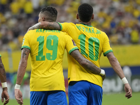 Le Brésil et l'Argentine victorieux