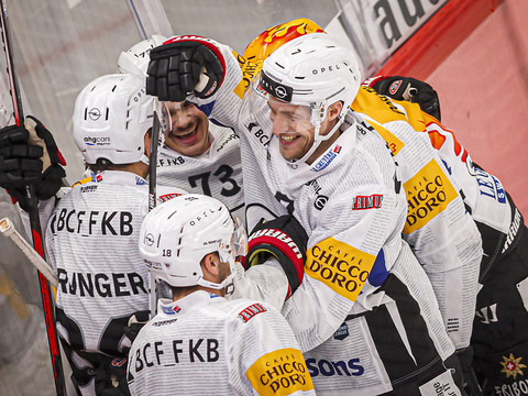 Fribourg-Gottéron contre Munich en huitièmes de finale