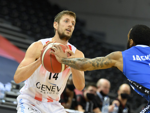 Massagno s'impose à Genève