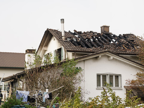 Deux enfants meurent dans l'incendie d'une maison à Leuzigen (BE)