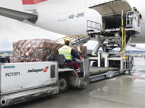 Exportations et excédent commercial record au troisième trimestre