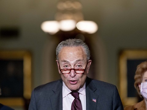 Biden négocie intensément pour sauver ses grandes réformes